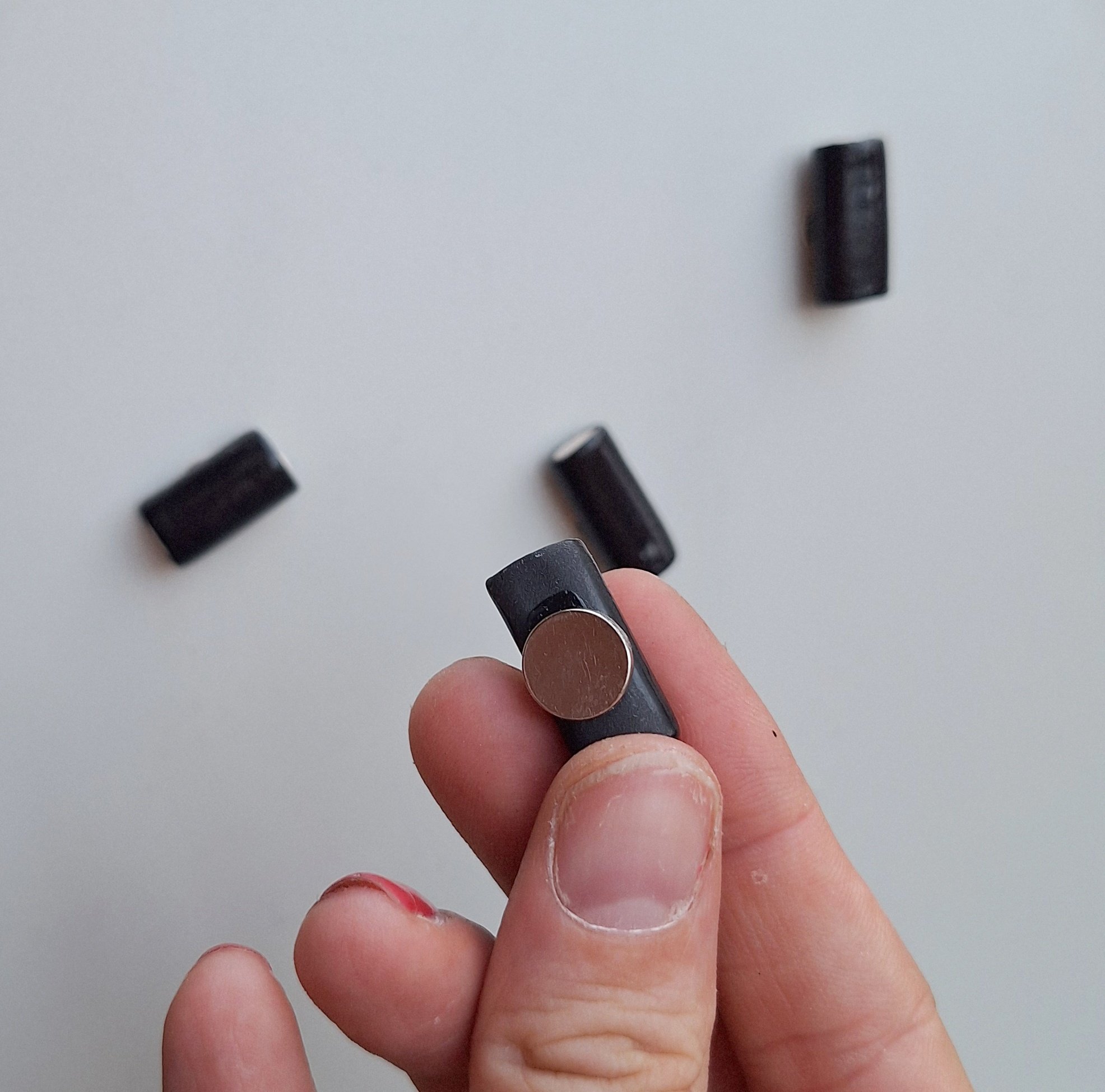 Engelse drop (magneet) - Afbeelding 2